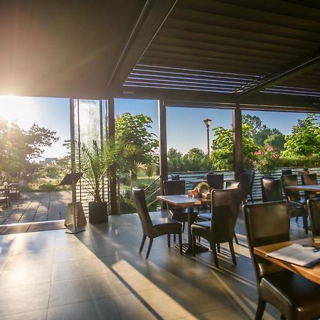 Hotel Tomis Мамая Екстериор снимка